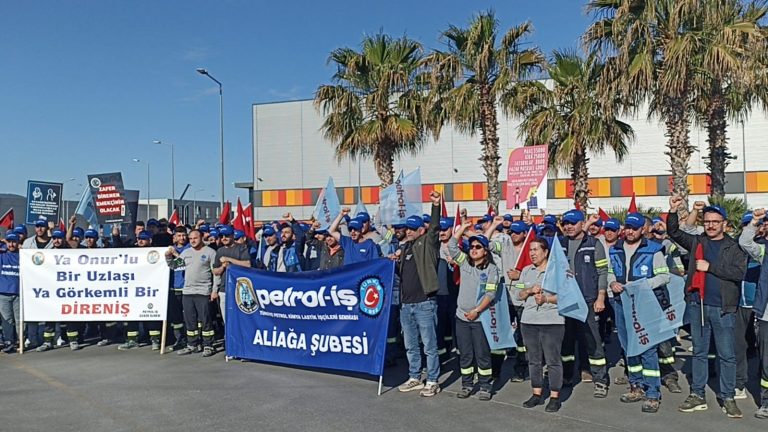 Ravago Petrokimya İşyerinde Grev İlanımızı Astık!