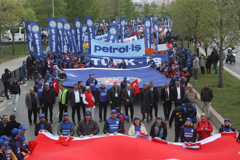 Emeğimiz İçin, Geleceğimiz İçin 1 Mayıs’ta Kartal Meydanındaydık