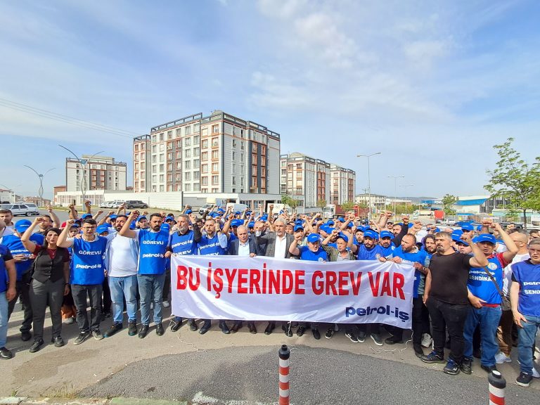 Portakal Plastik ve Porvil Çatı İşyerlerinde Grev Başladı