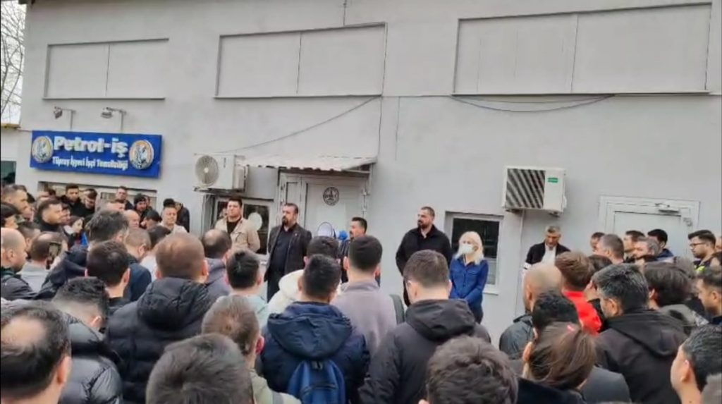 TÜPRAŞ İzmir Rafinerisinde Basın Açıklaması