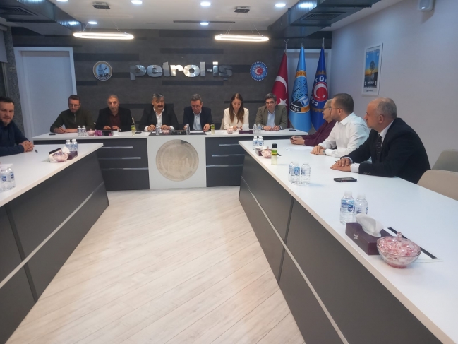 Faurecia'da TİS İmzalandı