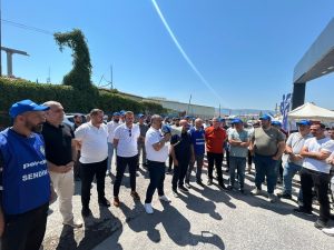 Gübretaş Grevine Genel Merkez ve Şubelerden Dayanışma Ziyareti