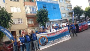 Trakya Şubemizden AK Parti Önünde Basın Açıklaması; “Emeğe Saygı ve İşçiye Değer Verilmesi” İstiyoruz