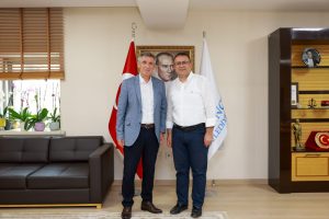 Genel Başkanımızdan Derince Belediye Başkanı Av. Sertif Gökçe’ye Ziyaret