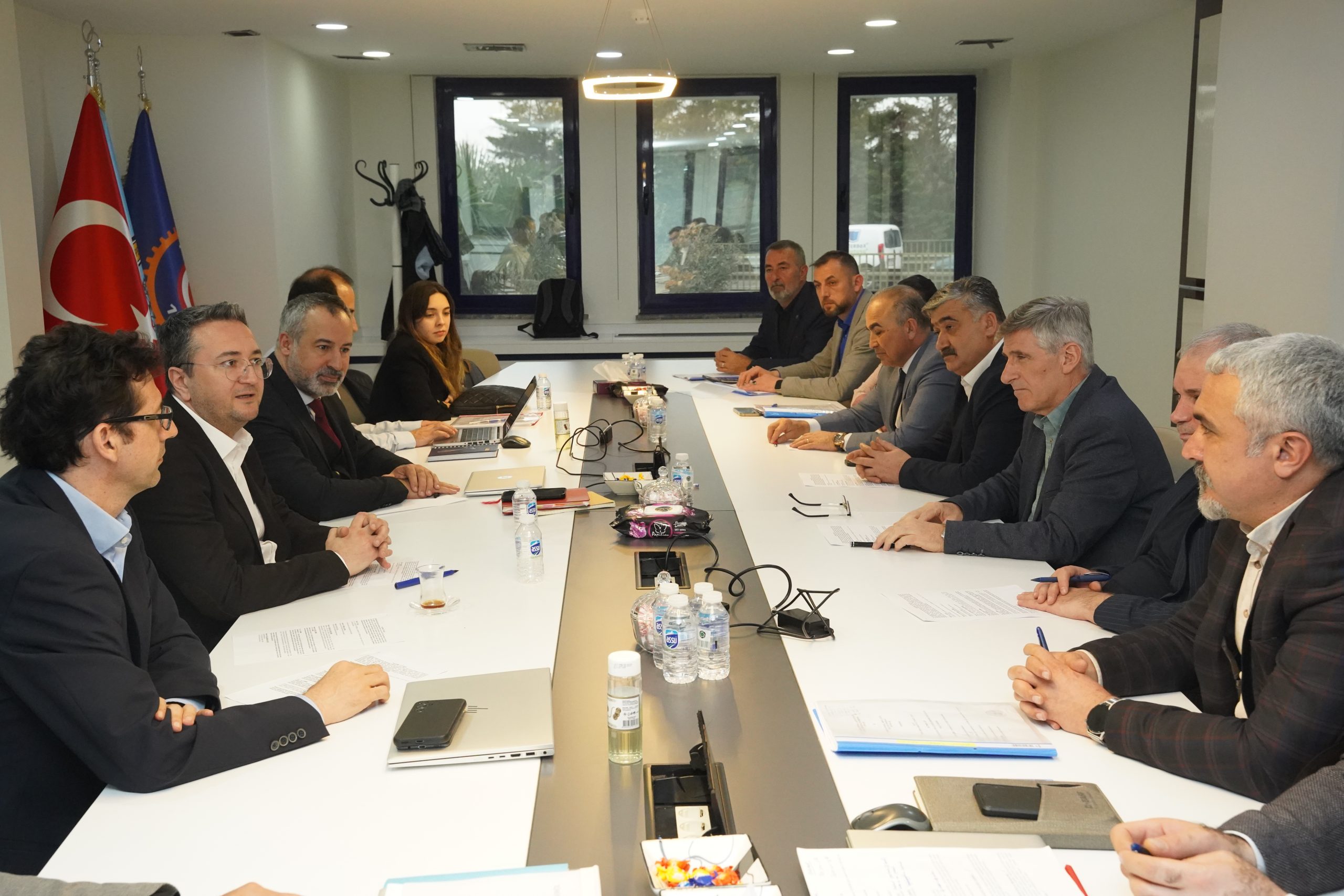 BASF İşyerinde TİS İmzalandı