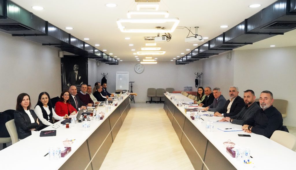 Yeni Örgütlendiğimiz Betek Boya İşyerinde TİS Görüşmeleri Başladı