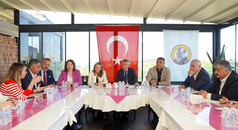 Novartis İşyerinde TİS İmzalandı