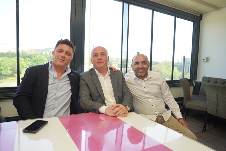 Novartis İşyerinde TİS İmzalandı