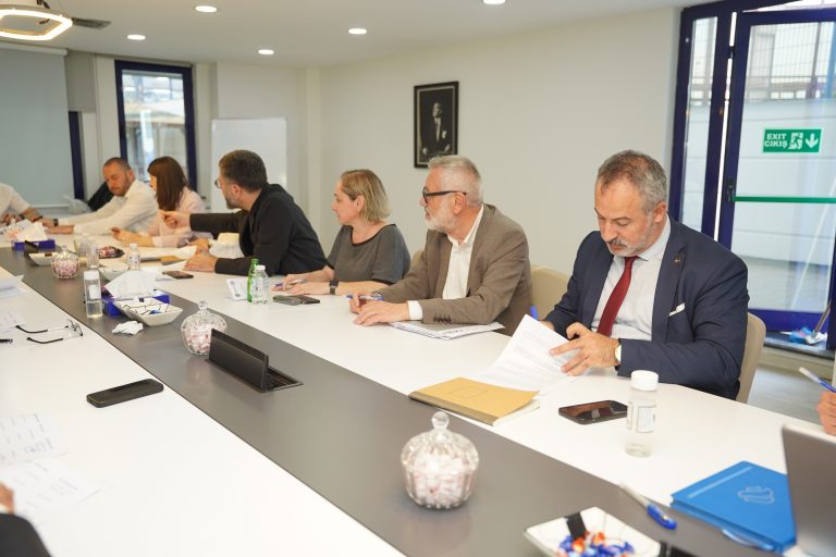 Pulver, Conta ve Elastron İşyerlerimizde Anlaşma Sağlanarak TİS İmzalandı