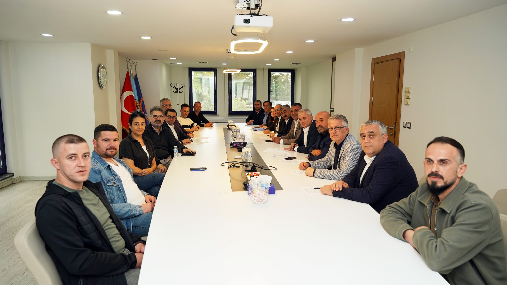 Ege Kimya & Egesil Kimya İşyerlerinde TİS İmzalandı