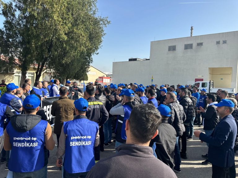 TÜPRAŞ Batman Rafinerisinde Basın Açıklaması Yapıldı