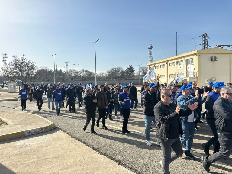 TÜPRAŞ Batman Rafinerisinde Basın Açıklaması Yapıldı