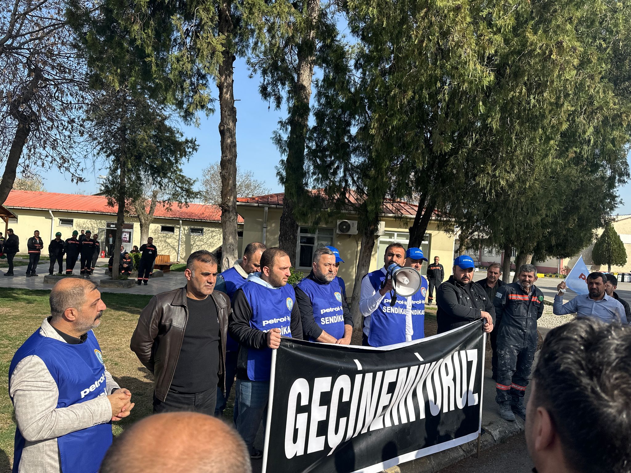 TÜPRAŞ Batman Rafinerisinde Basın Açıklaması Yapıldı