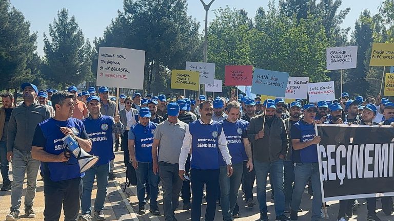 TÜPRAŞ Batman “Emeğimize Sahip Çıkıyoruz”