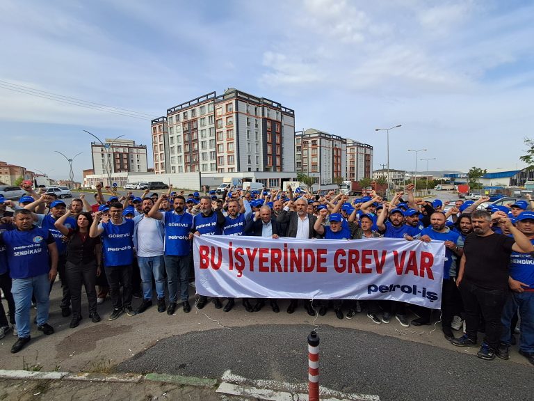 Portakal Plastik ve Porvil Çatı İşyerlerinde Grev Başladı