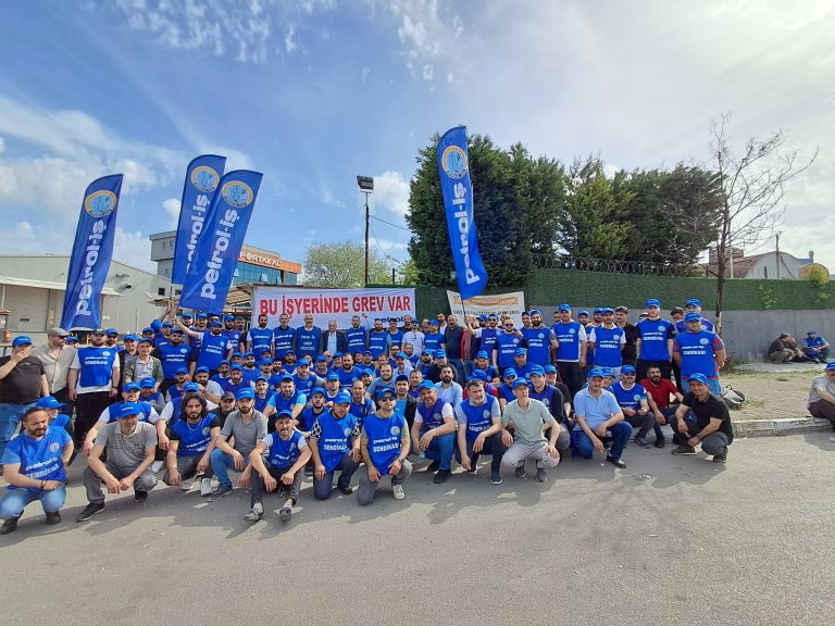 Portakal Plastik ve Porvil Çatı İşyerlerinde Grev Başladı