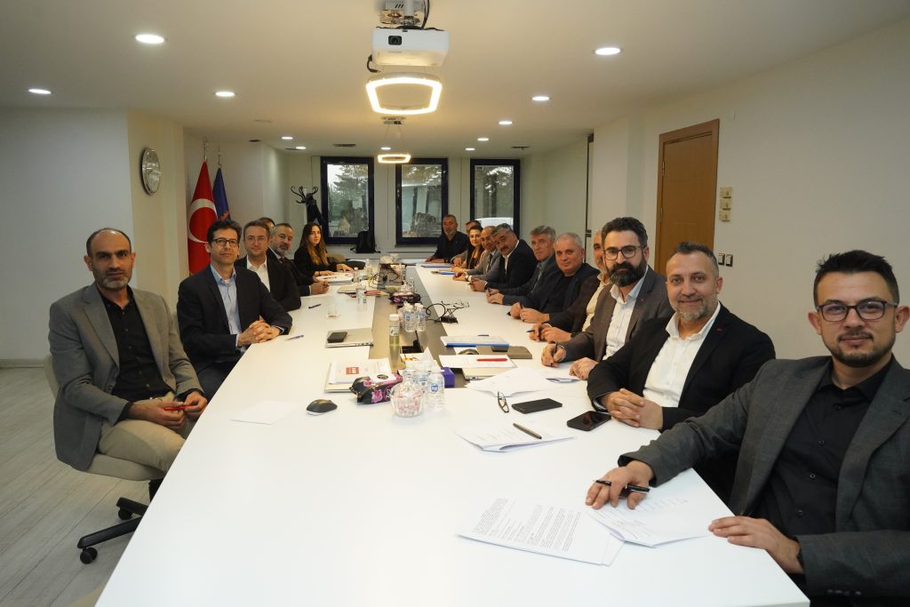 BASF İşyerinde TİS İmzalandı