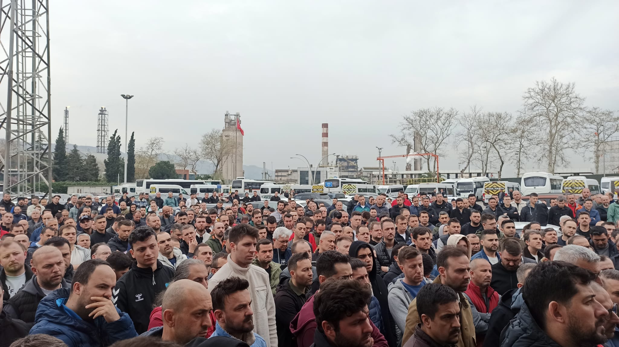 TÜPRAŞ İzmit Rafinerisinde Basın Açıklaması