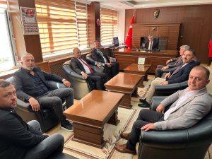 Genel Merkez Yöneticilerimizden Elmadağ Kaymakamına Ziyaret