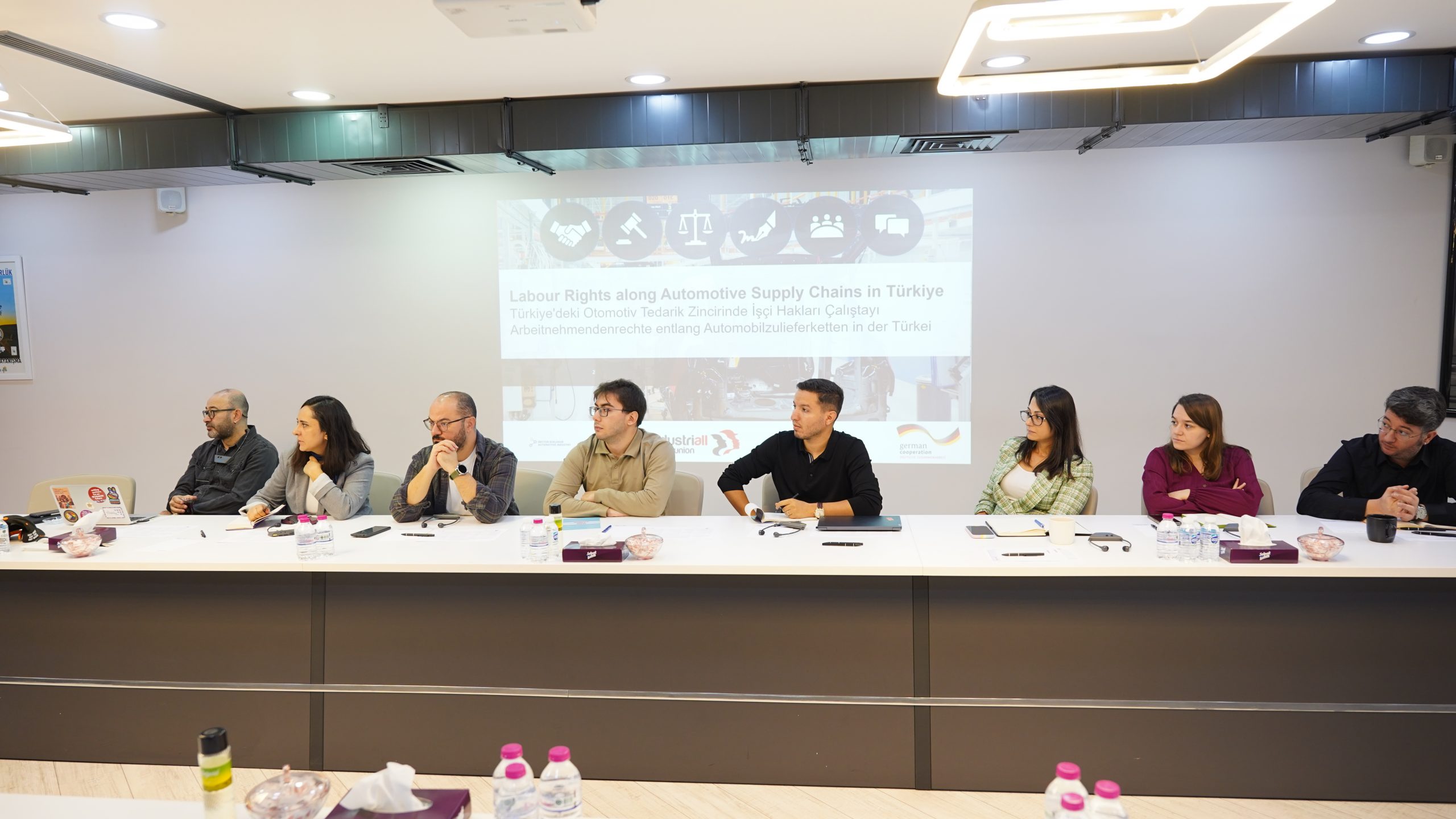 Otomotiv Sektörü Tedarik Zincirlerinde İşçi Hakları Toplantısı Yapıldı