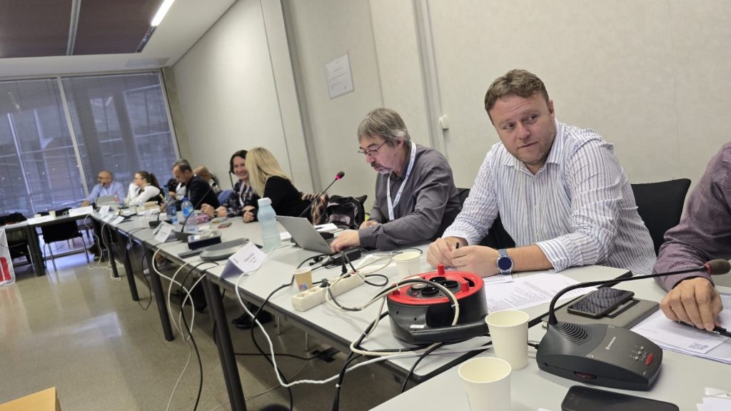 Petrol-İş, Sanofi Küresel Sendikal Ağ Toplantısına Katıldı