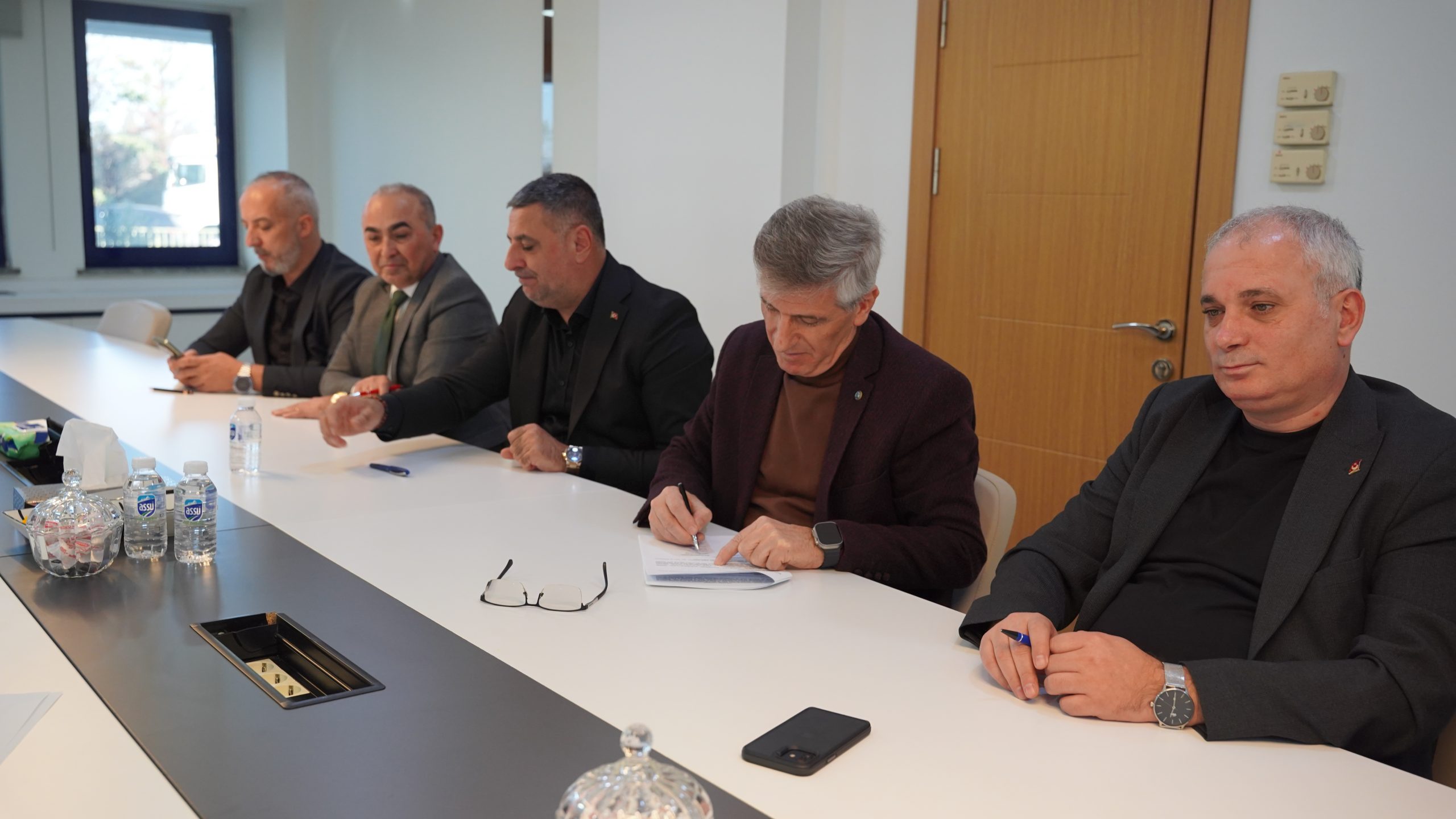 Provet İşyerinde TİS İmzalandı