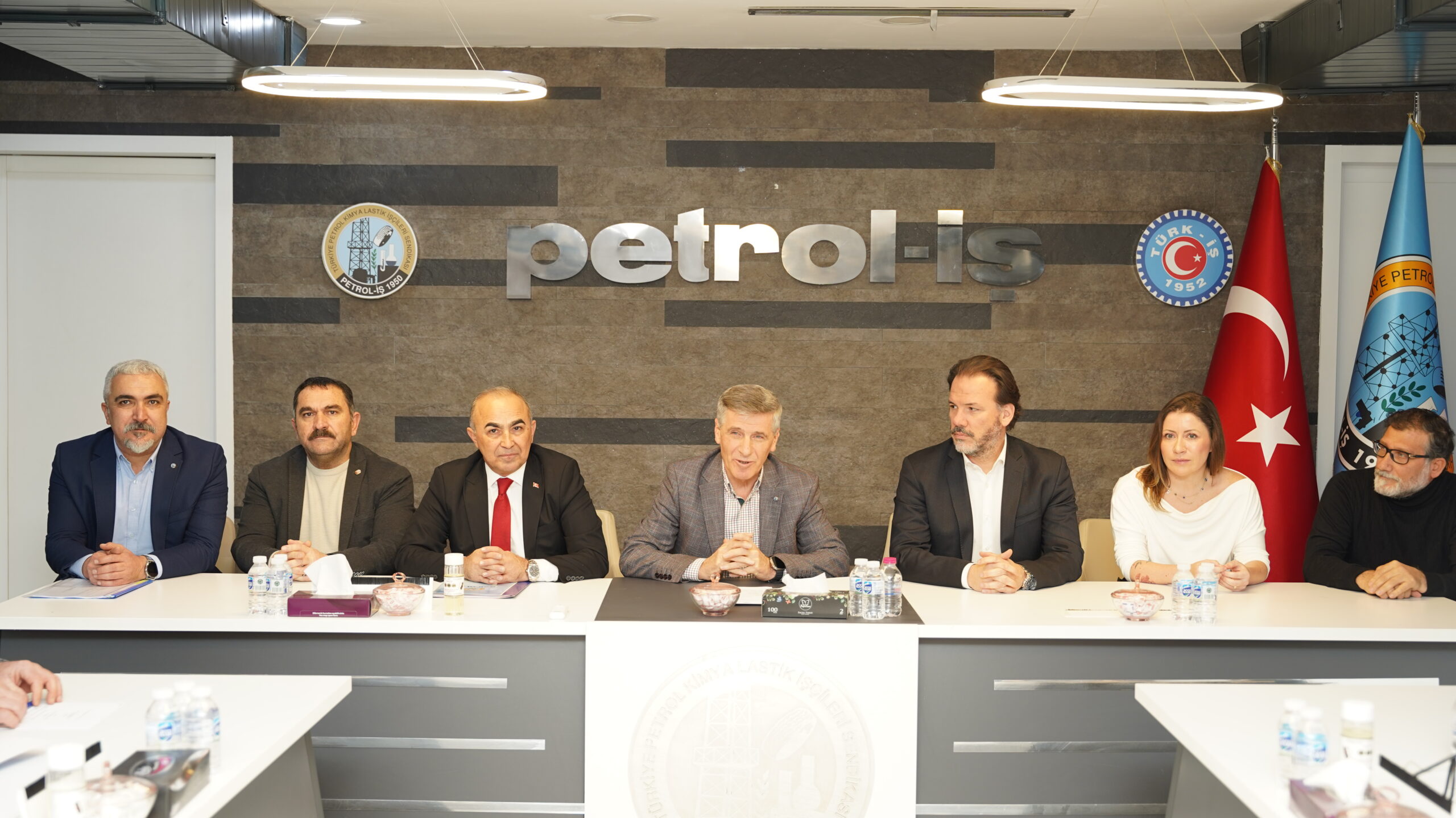 Alpla Plastik İşyerinde TİS Müzakereleri Başladı