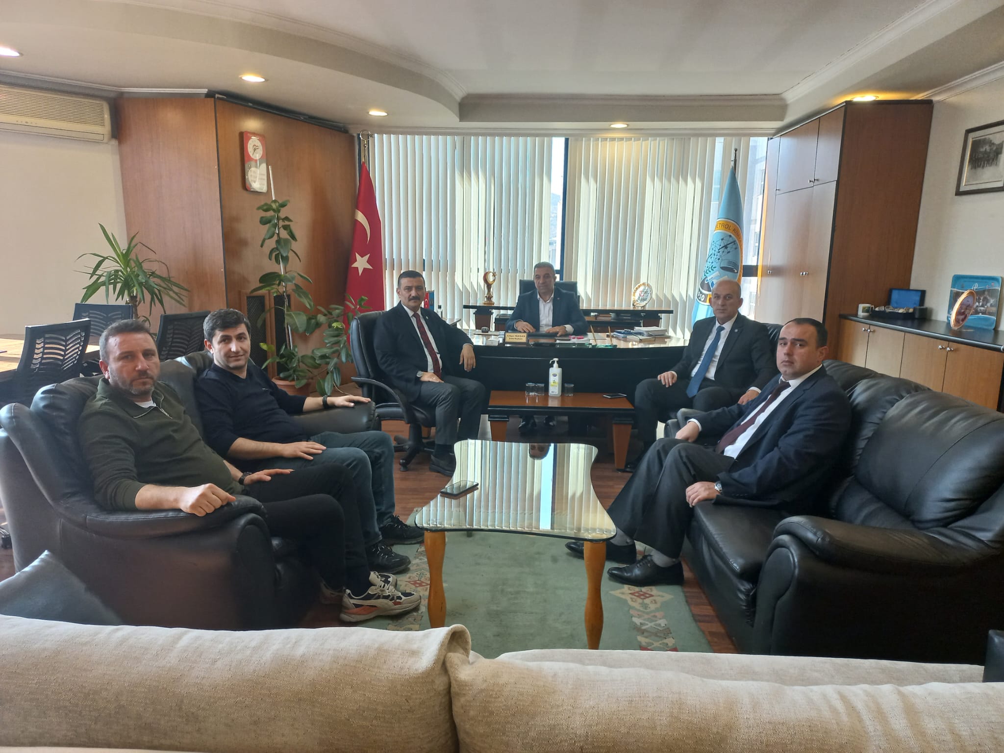 İYİ Parti Bursa Milletvekili Selçuk Türkoğlu'ndan Bursa Şubemize Ziyaret