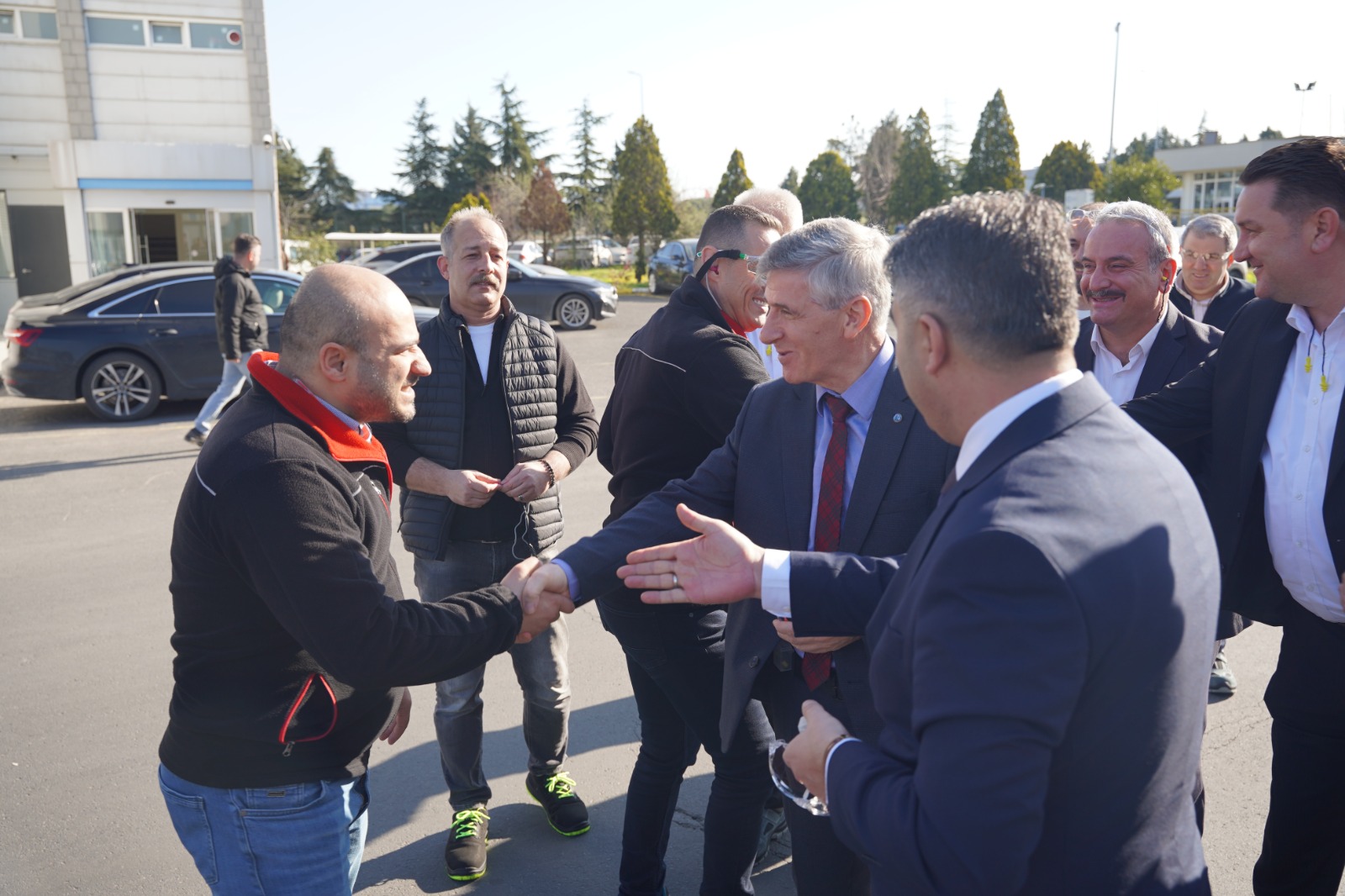 GENEL BAŞKANIMIZ SÜLEYMAN AKYÜZ’DEN DANFOSS İŞYERİNE ZİYARET