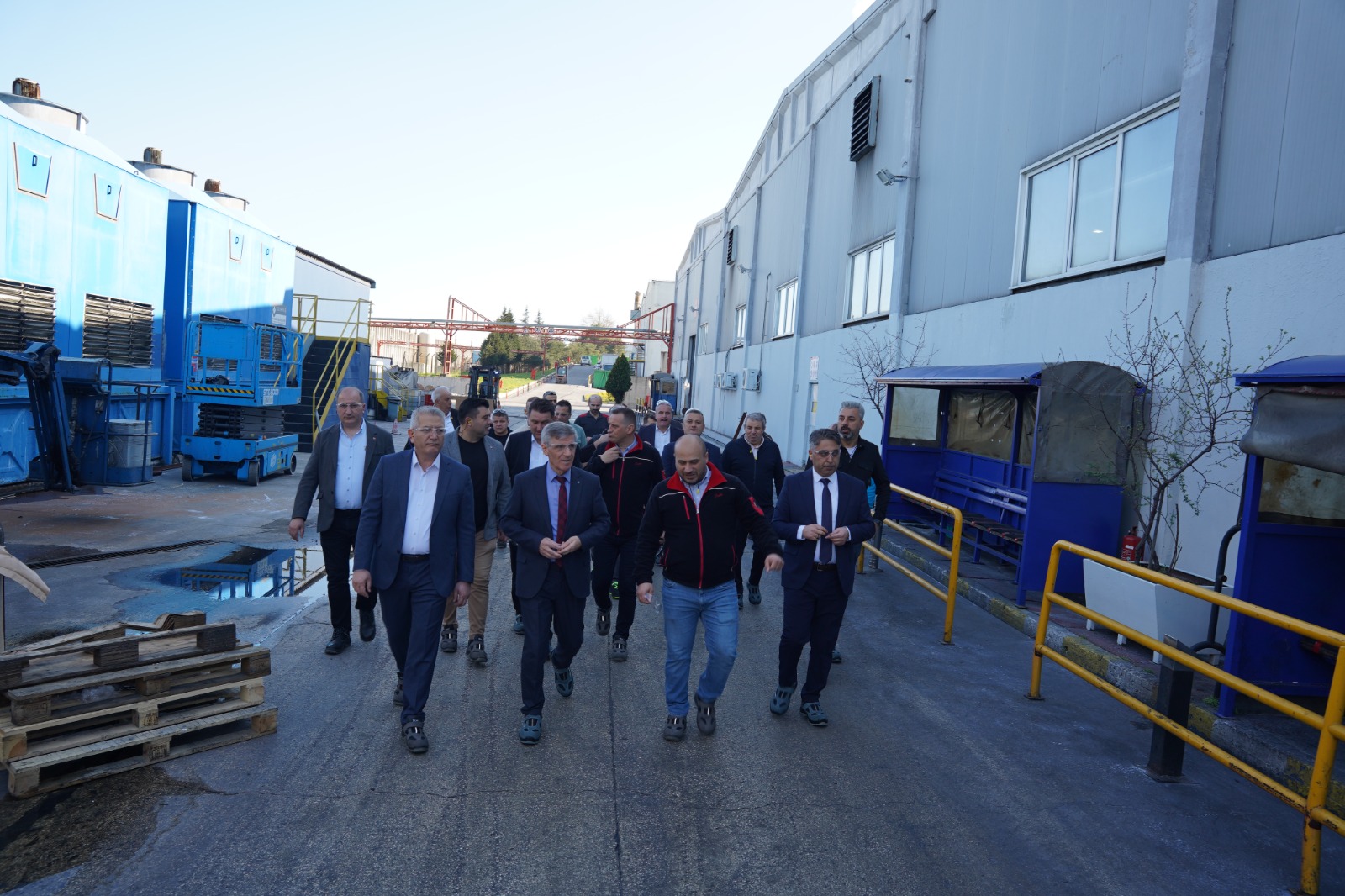 GENEL BAŞKANIMIZ SÜLEYMAN AKYÜZ’DEN DANFOSS İŞYERİNE ZİYARET