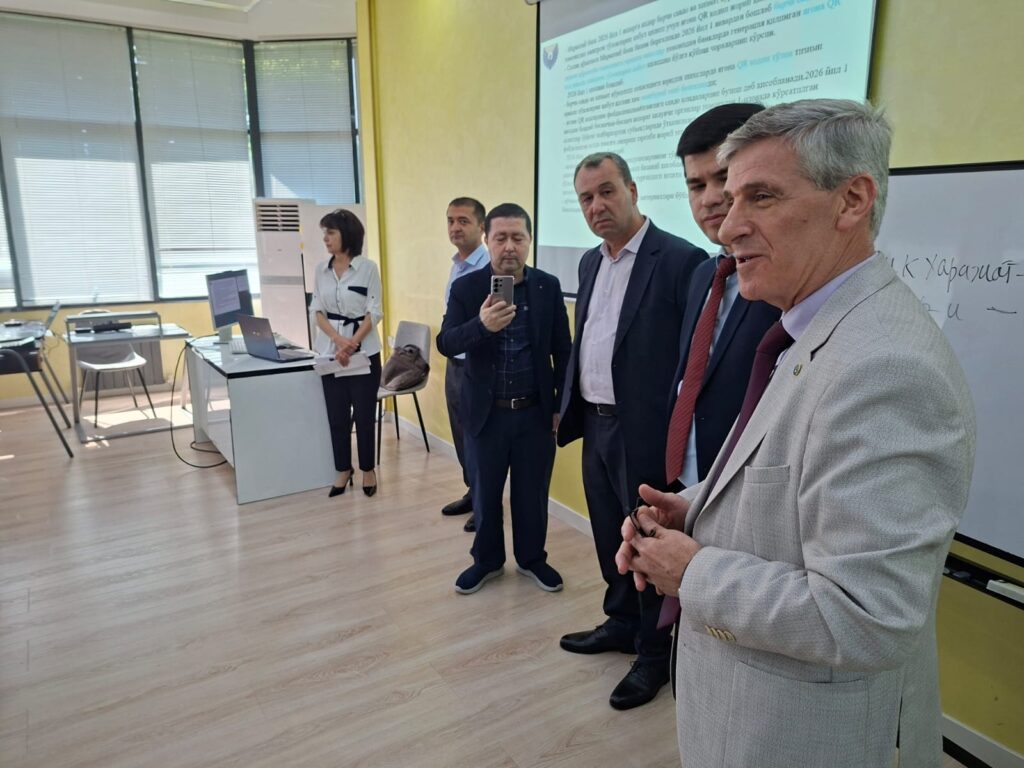 Özbekistan'da Tarihi İşbirliği: Petrol-İş ile Özbekistan Enerji Sendikası Arasında Anlaşma İmzalandı