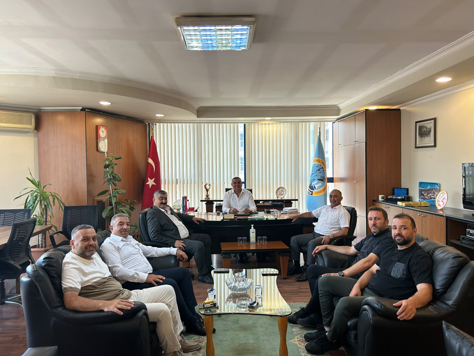 Genel Merkez Yöneticilerimiz Bursa Şubemizi Ziyaret Etti, Korteks Grevindeki İşçilerle Dayanışma Buluşmasında Bir Araya Geldi