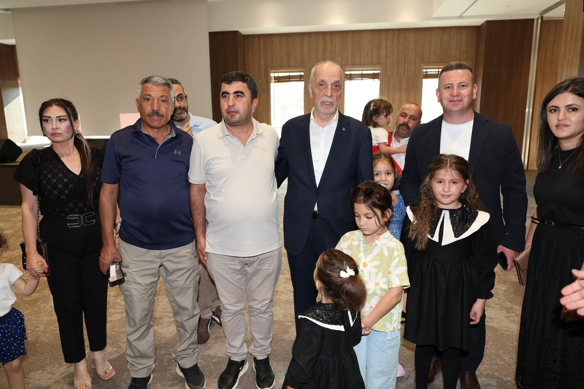 Konfederasyonumuz TÜRK-İŞ, 74. Kuruluş Yıl Dönümünü Yeni Genel Merkez Binasında Kutladı