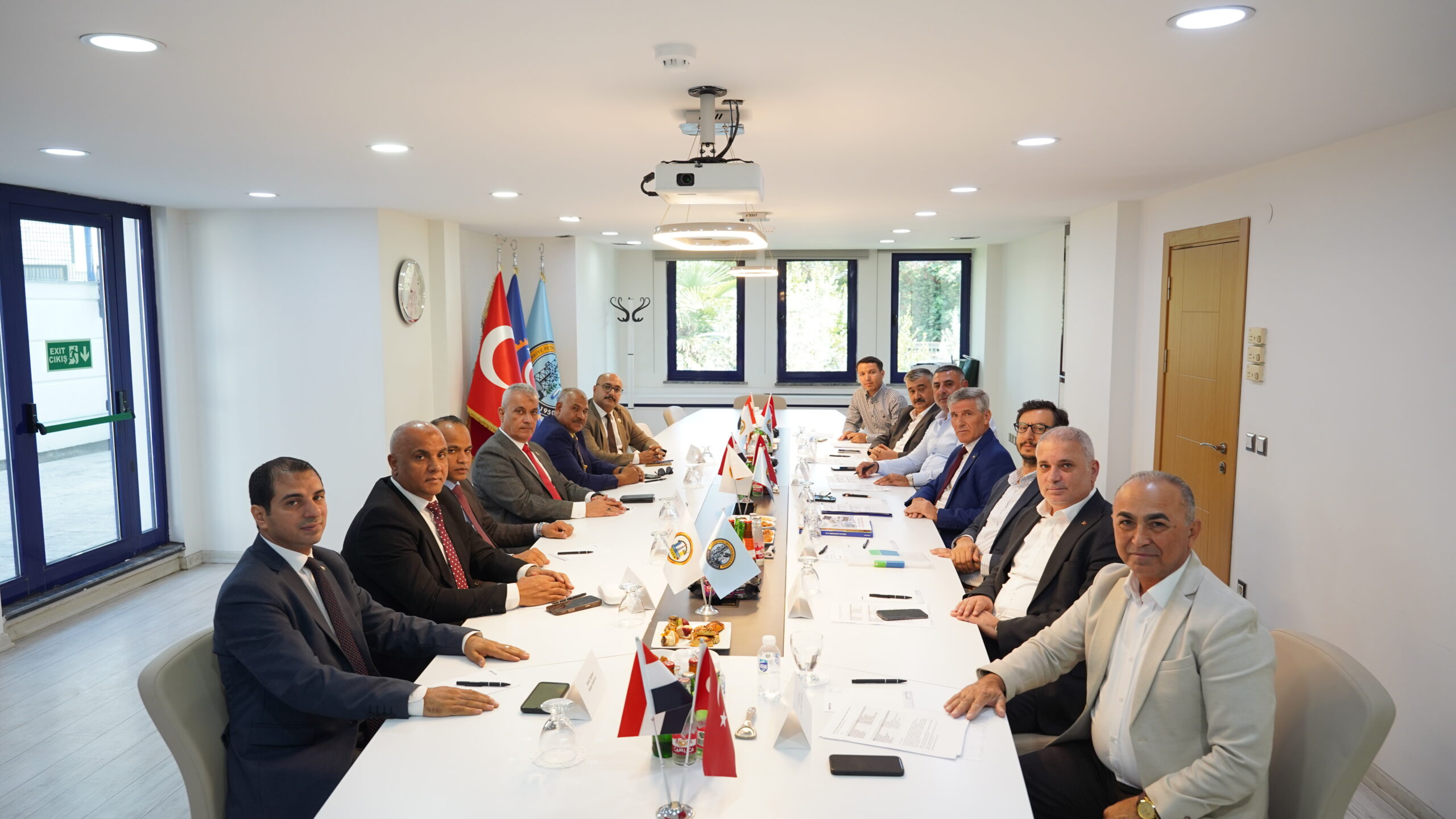 Mısır Genel Petrol İşçileri Sendikasından Sendikamıza Ziyaret