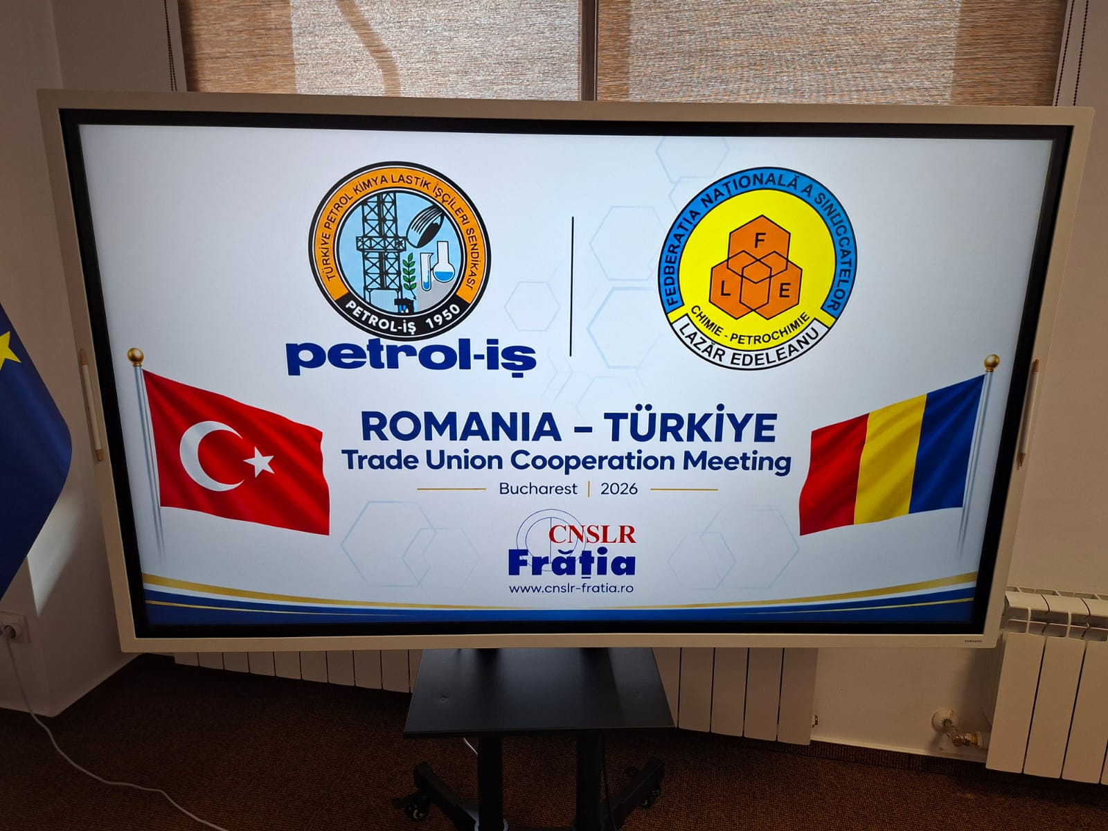 Petrol-İş Sendikası Heyeti Romanya Ulusal Kimya-Petrokimya Sendikaları Federasyonu’nu Ziyaret Etti